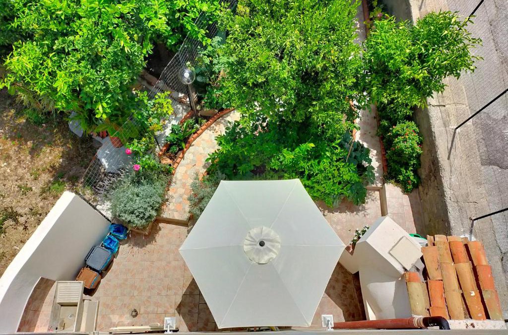 Furnari House | Casa Vacanze "Il Giardino"