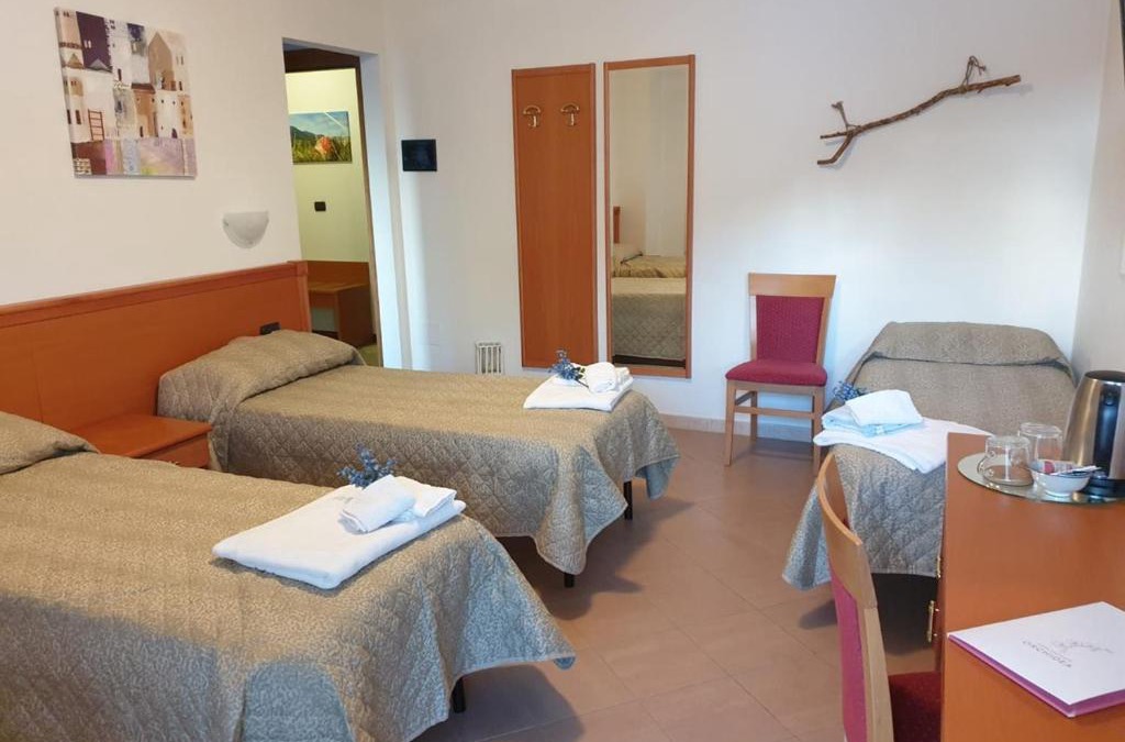 Prarostino Apartment | Casa Vacanze Orchidea