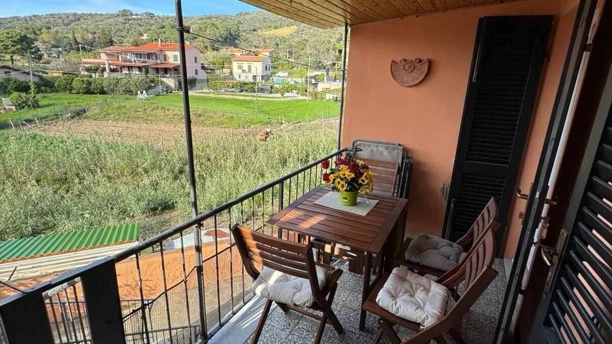 Procchio Apartment | Casa Vanna - One Bedroom Apartment, Sleeps 4