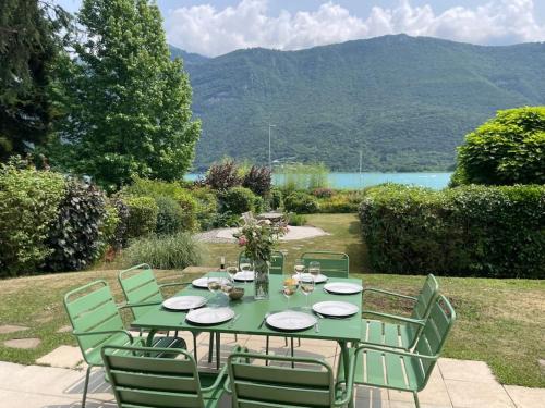 Chaparon House | Casa Verso, au bord du lac d'Annecy avec vue