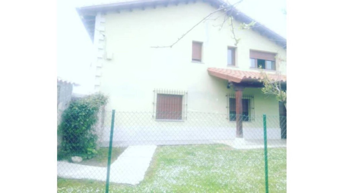 Poo House | Casa Viccoca