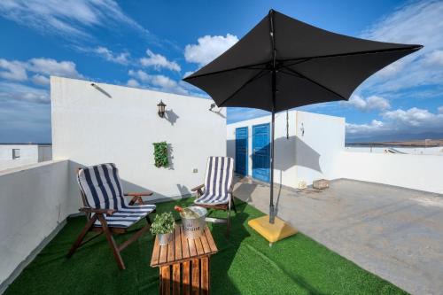 Caleta de Caballo House | Casa Vista La Pesquera