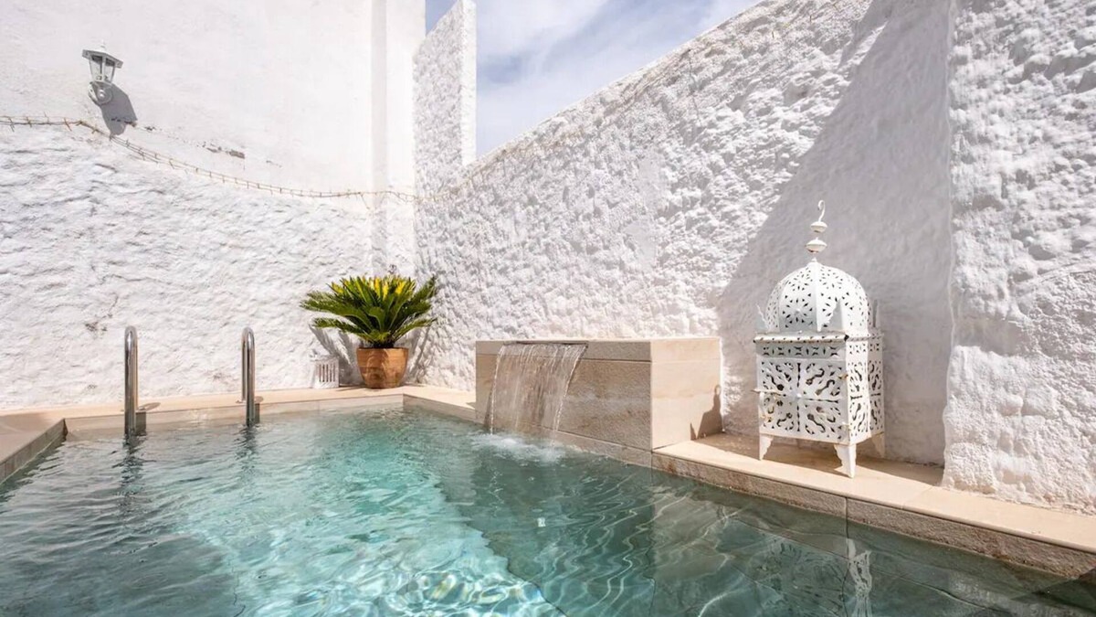 Padul House | Casa VistaAlegre. Cozy village house. Private pool near Granada.