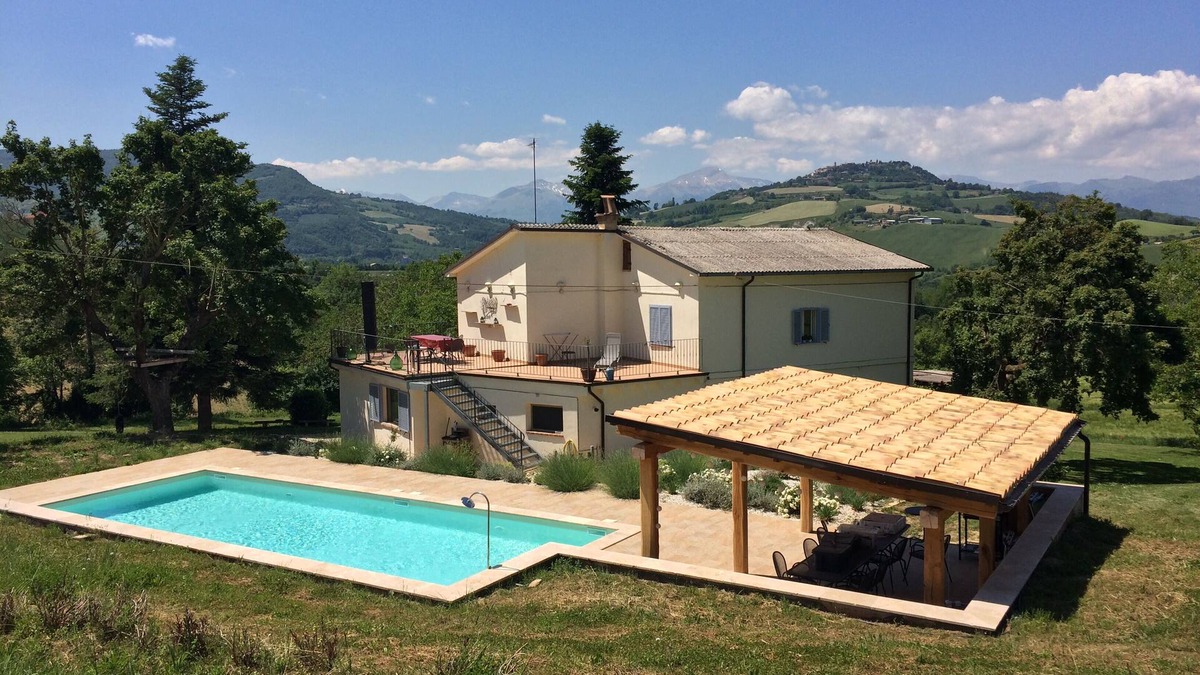Servigliano House | Casa Vittoria-fabulous villa set in beautiful countryside.
