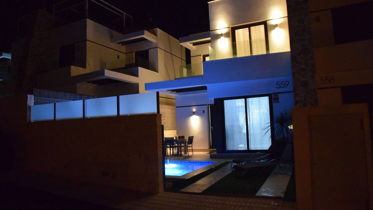 Orihuela Costa House | Casa Wilma - Luxury villa with private heated pool, WLAN, fiber optic internet