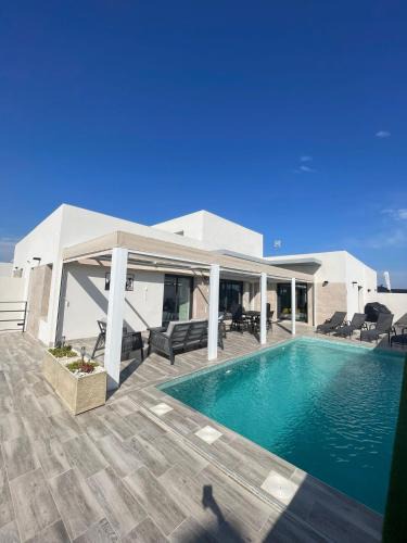 Daya Nueva Villa | Casa XtelBen