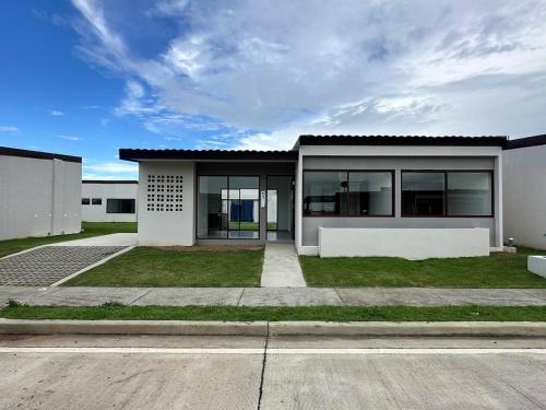 El Chiru House | Casa Zona de Playa