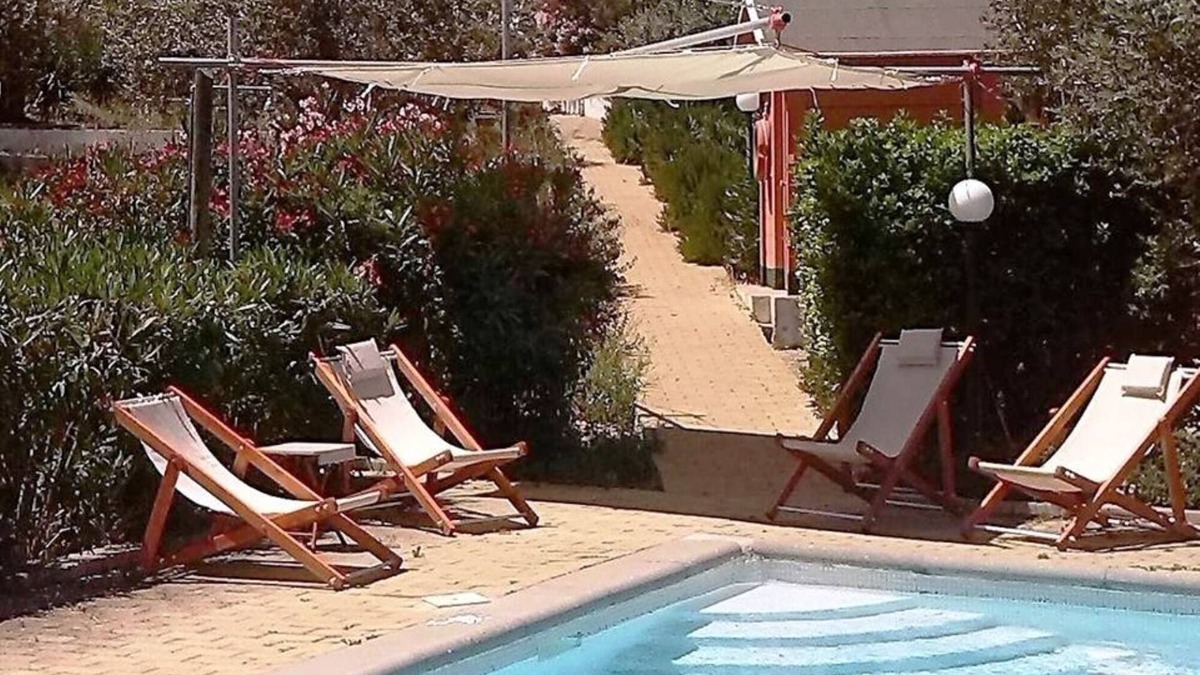 Sassari Villa | casadellameridiana: villa with pool, air conditioned in a peaceful old olive gro