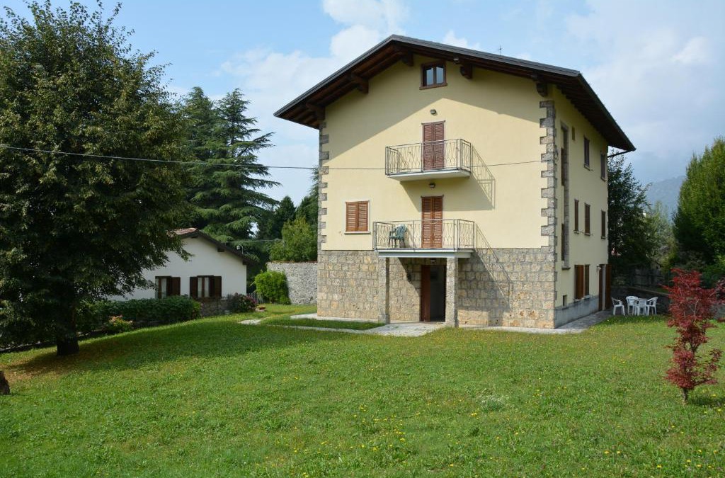 Castione della Presolana Apartment | CasaDellaMontagna