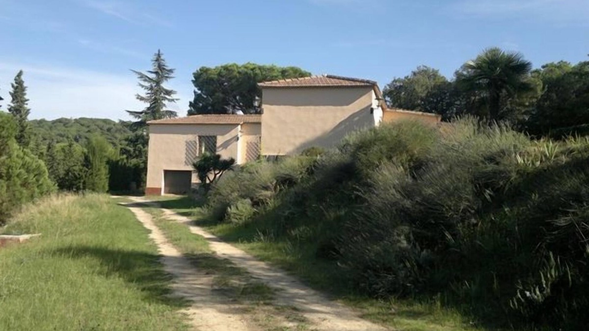 La Roca del Valles Cottage | CasaGran for 11 people