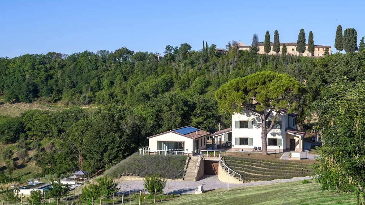 Colli al Metauro Villa | Casale Astralis 13 by Marche Holiday Villas