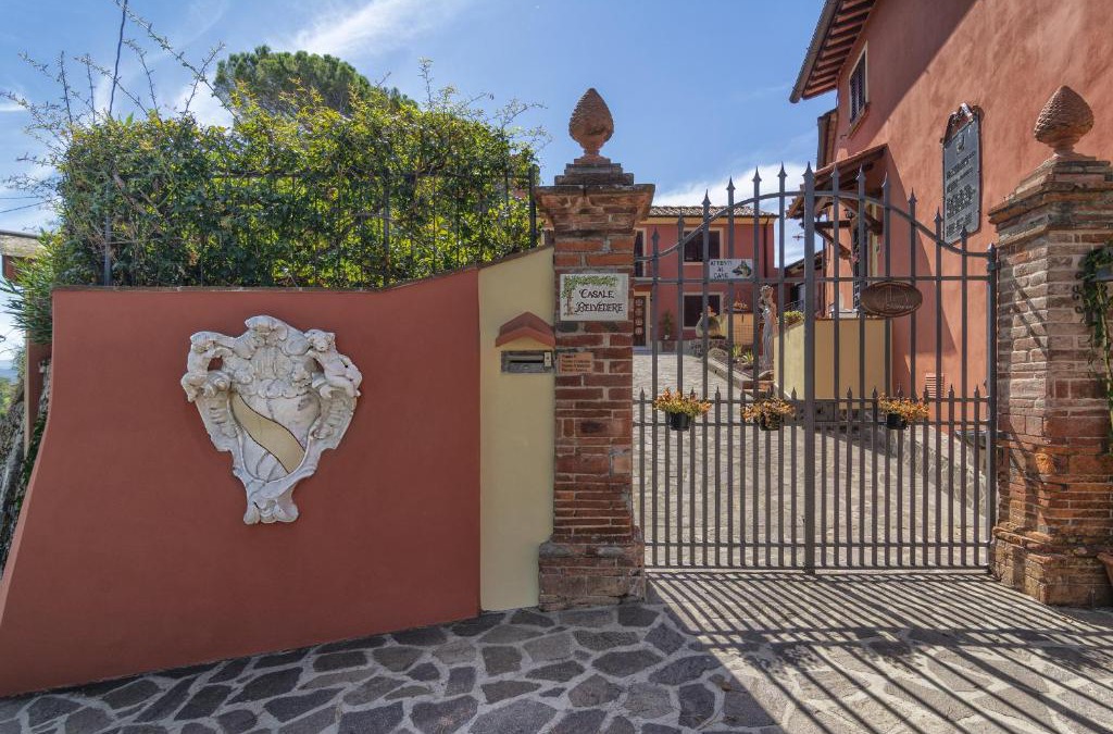 Pieve a Elici House | Casale Belvedere "Il Melograno"