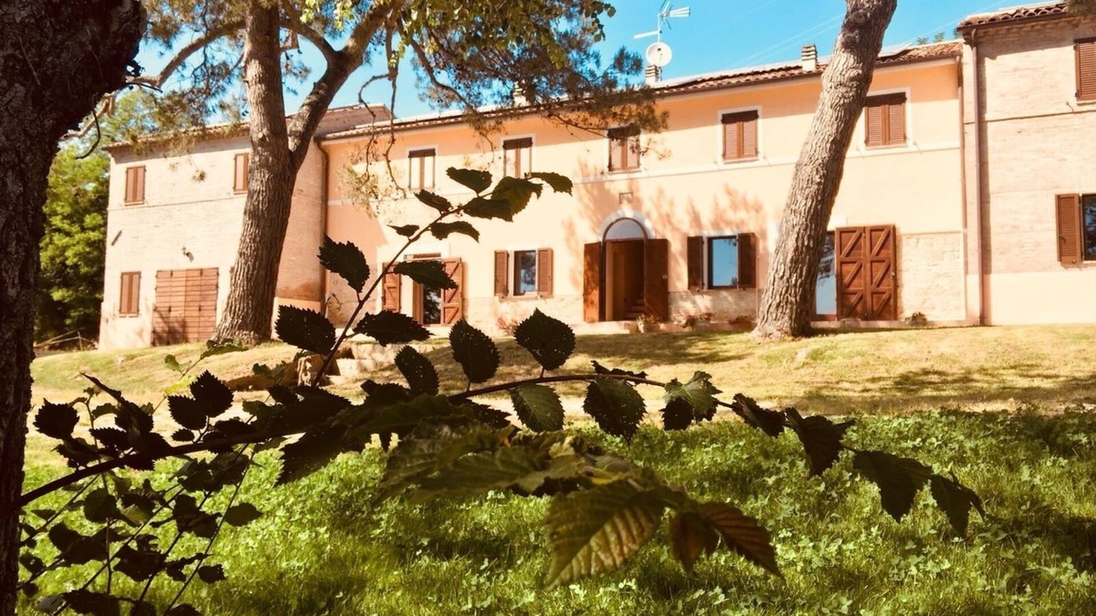 Fano Villa | Casale Brettino: sea, countryside, meetings, events and culture