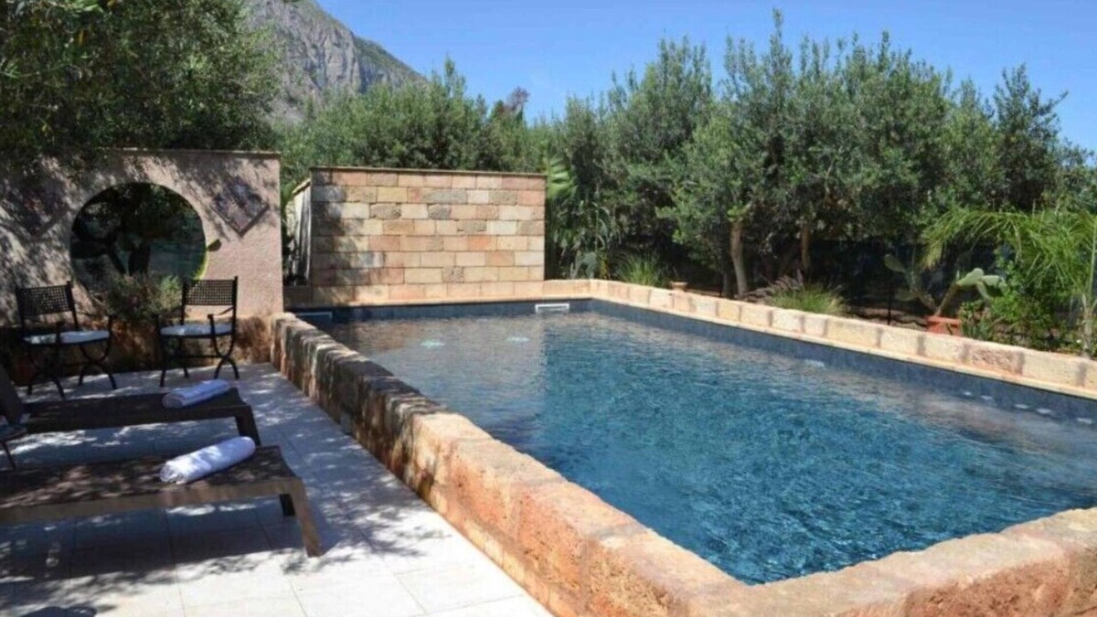 Castelluzzo Villa | CASALE DOMENICA - Relaxing cottage surrounded by nature