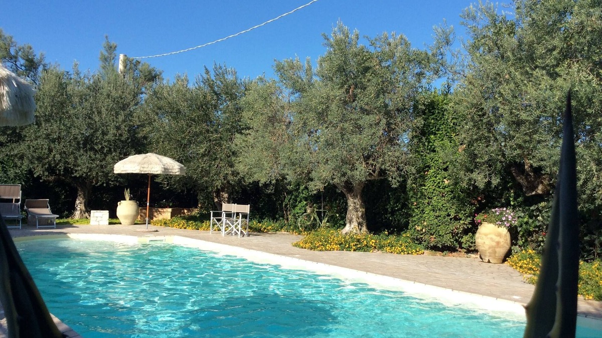 Pianella Apartment | "Casale Giacinta" ancient cottage between sea and mountains with swimming pool