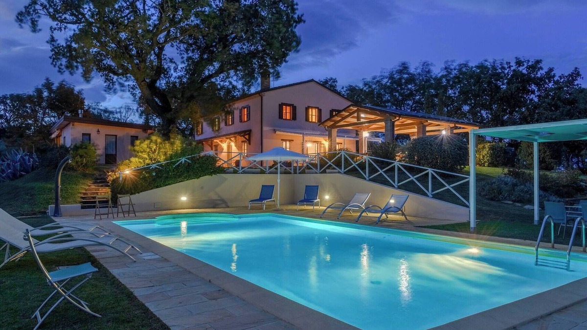 Cartoceto Villa | Casale Partemio 8 Marche Holiday Villas