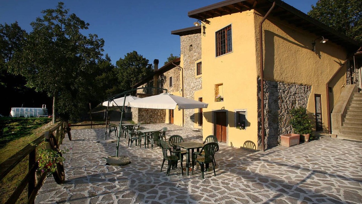 Pontremoli House | CASALE PODERE BRAMAPANE