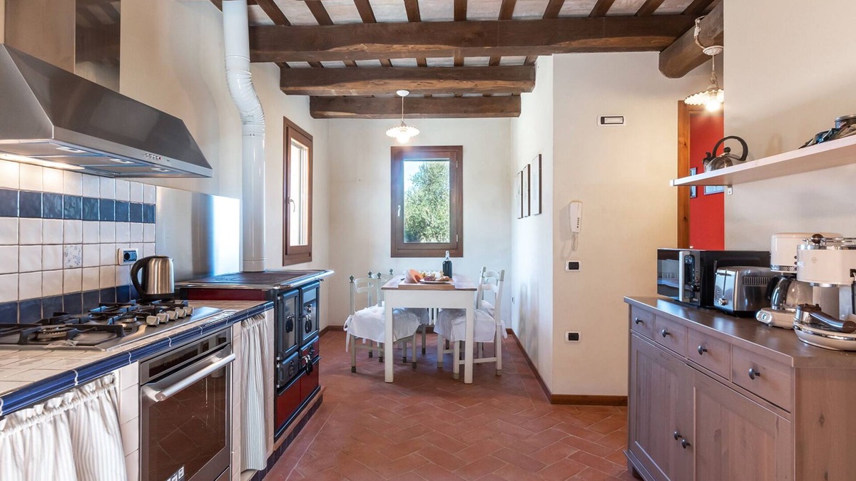 Carassai Villa | Casale Principessa 6+2, Emma Villas