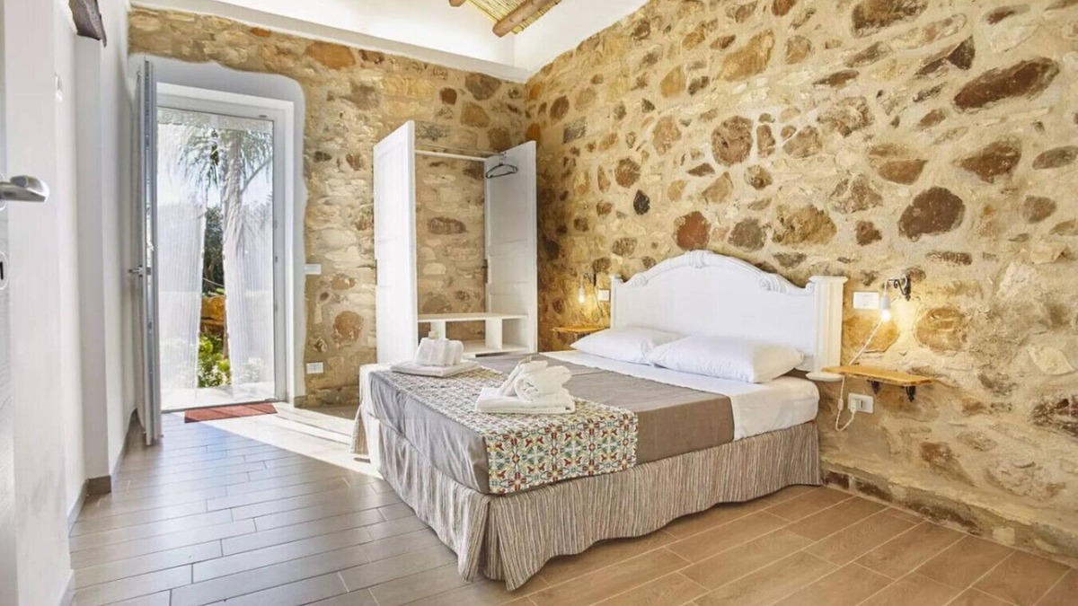 Ummari Apartment | Casale Sammartano by L.A.Apartments - Appartamenti Rosa e Jessica