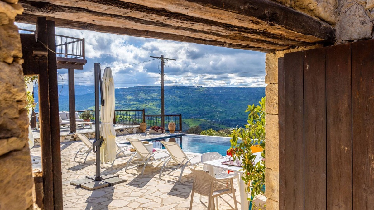 Pano Arodhes Villa | Casale Xenia in Filousa