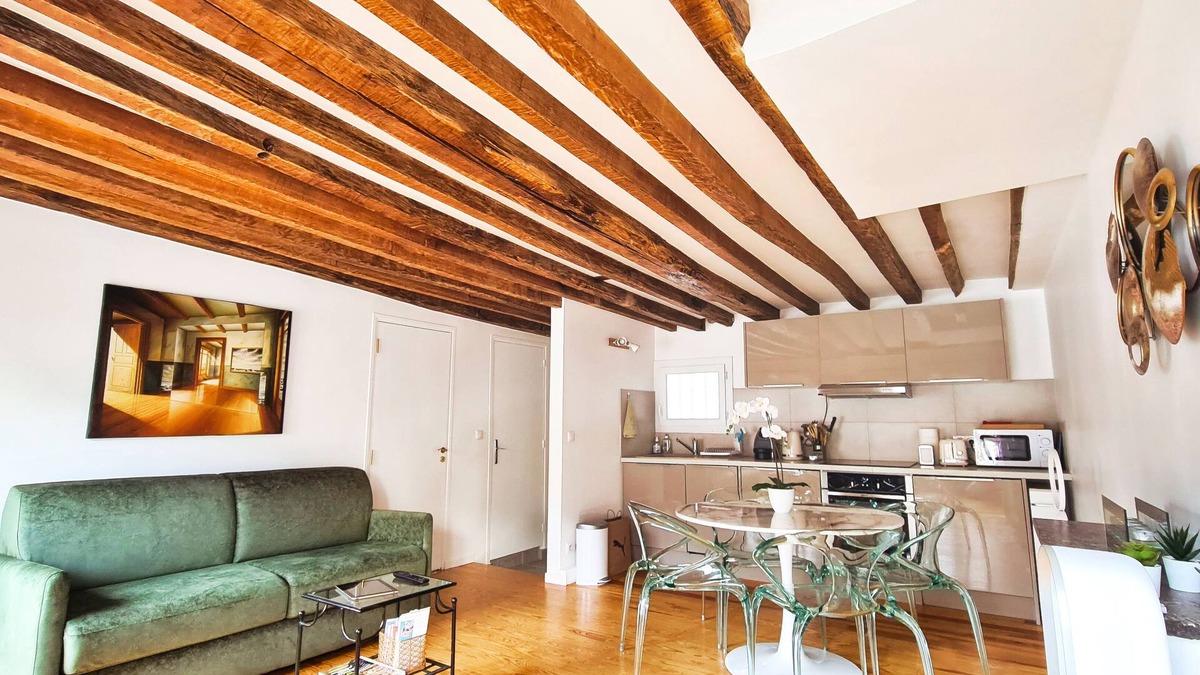 Les Halles Apartment | Casalionelparis : Your Home in the Heart of Paris