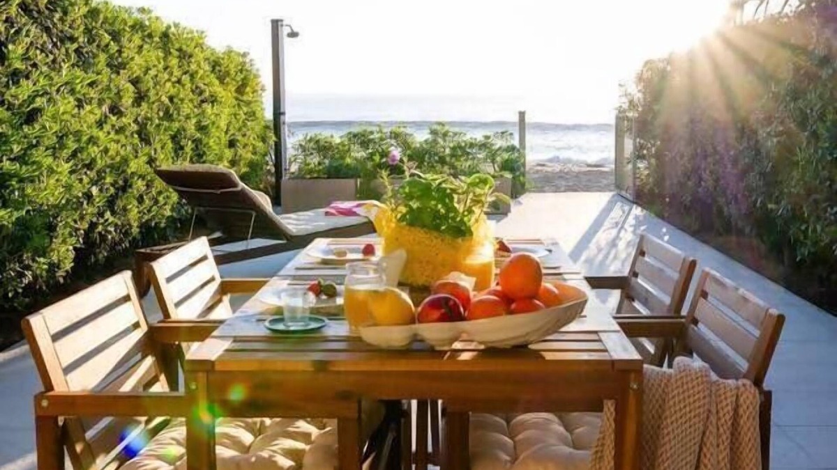 Porto Potenza Picena Apartment | CasaMare is an House on the beach in central Italy