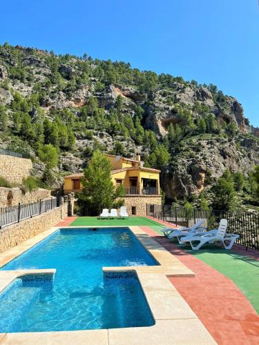 Las Nogueras House | Casas Rurales Mirador del Rio Zumeta