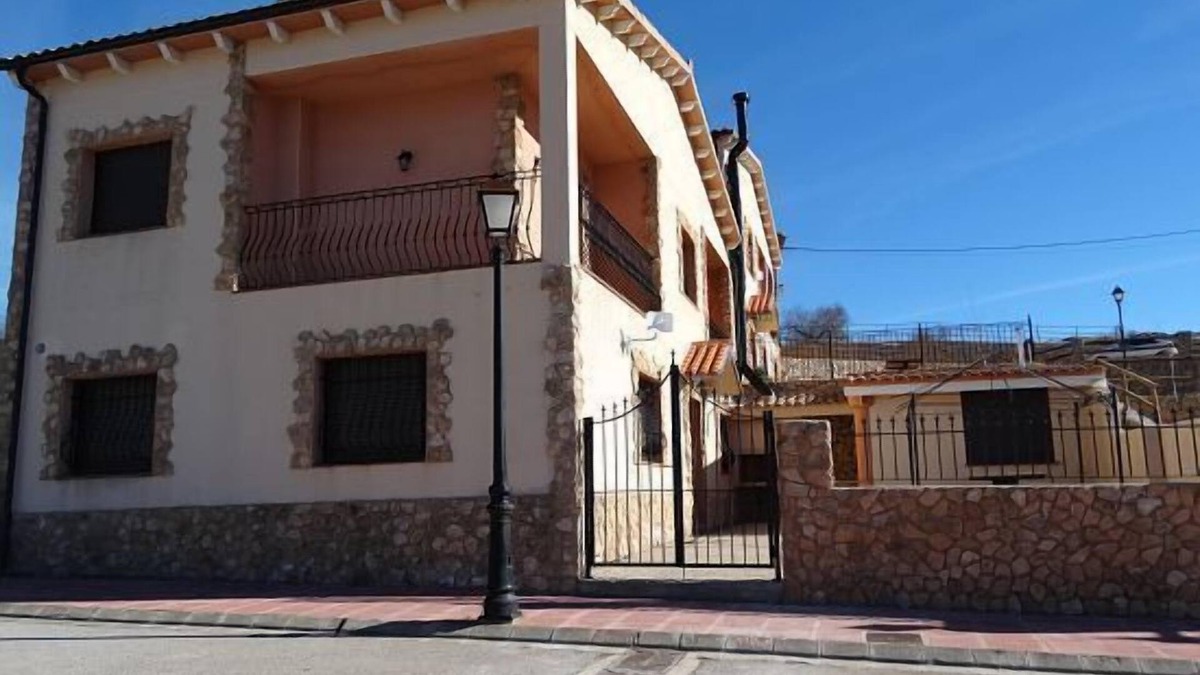Riopar Cottage | Casas Rurales La Loma for 10 people