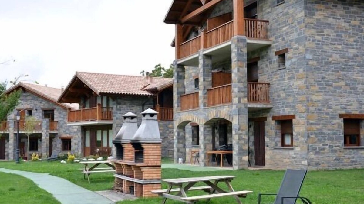 Puertolas Cottage | Casas rurales La Ribera for 8 people