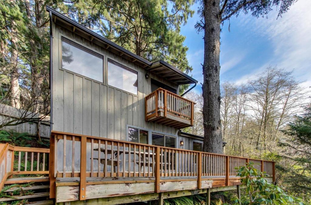 Otis House | Cascade Head Salmon River Getaway