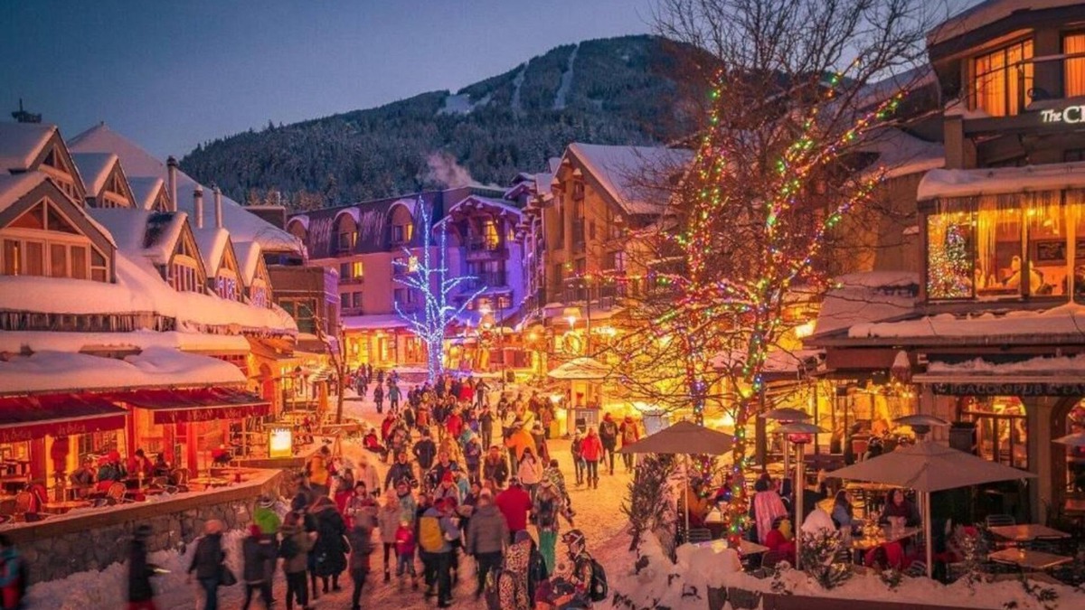 Whistler Cay Heights Condo | Cascade Lodge is literally just steps away from your ski lift or charm of town.