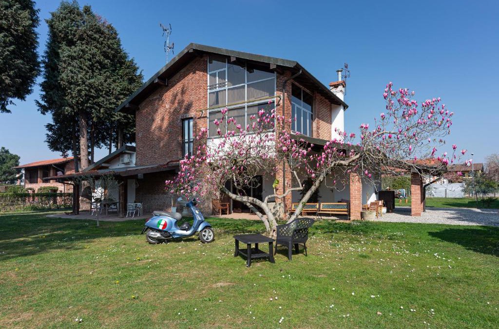 Pombia Bed & Breakfast | Cascina cattabreghetta