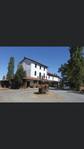 Carpeneto House | Cascina Valgrande, Monferrato
