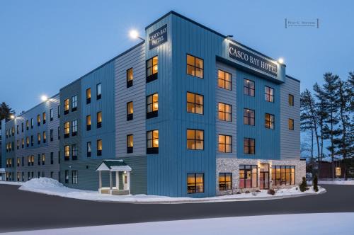 South Portland Hotel | Casco Bay Hotel Portland Airport - Maine Mall, an Ascend Collection Hotel