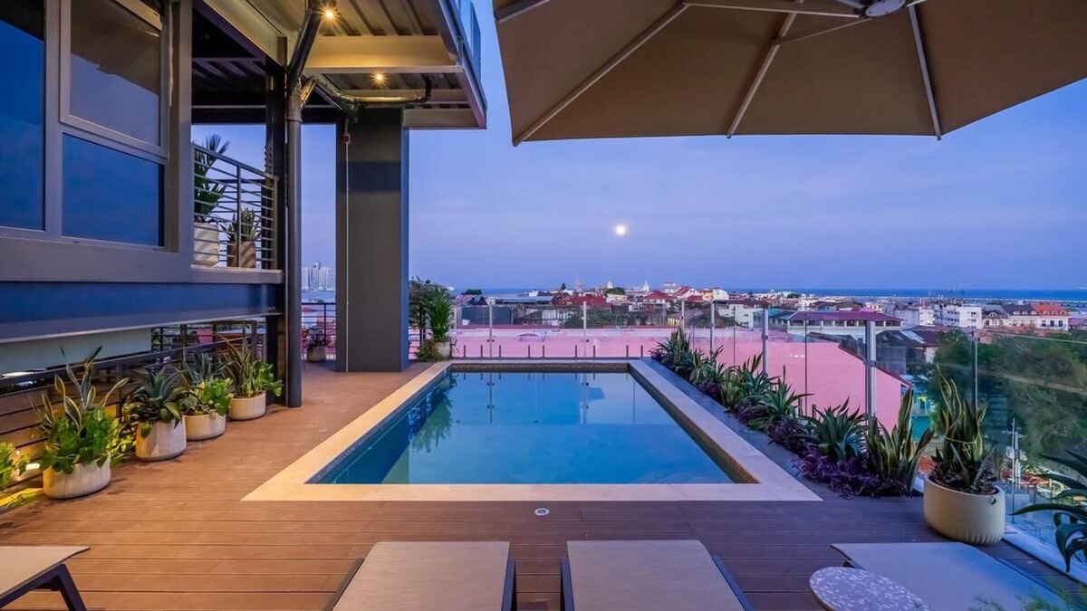 Santa Ana Condo | Casco View Apartments