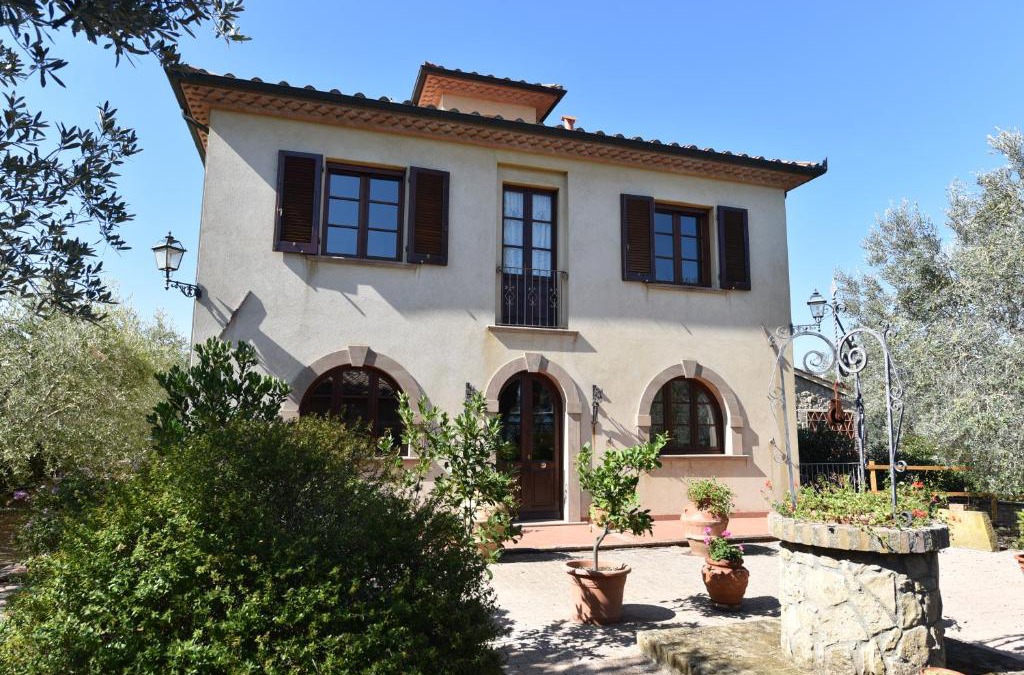Montescudaio House | CASE&COLLINE Villa Laura