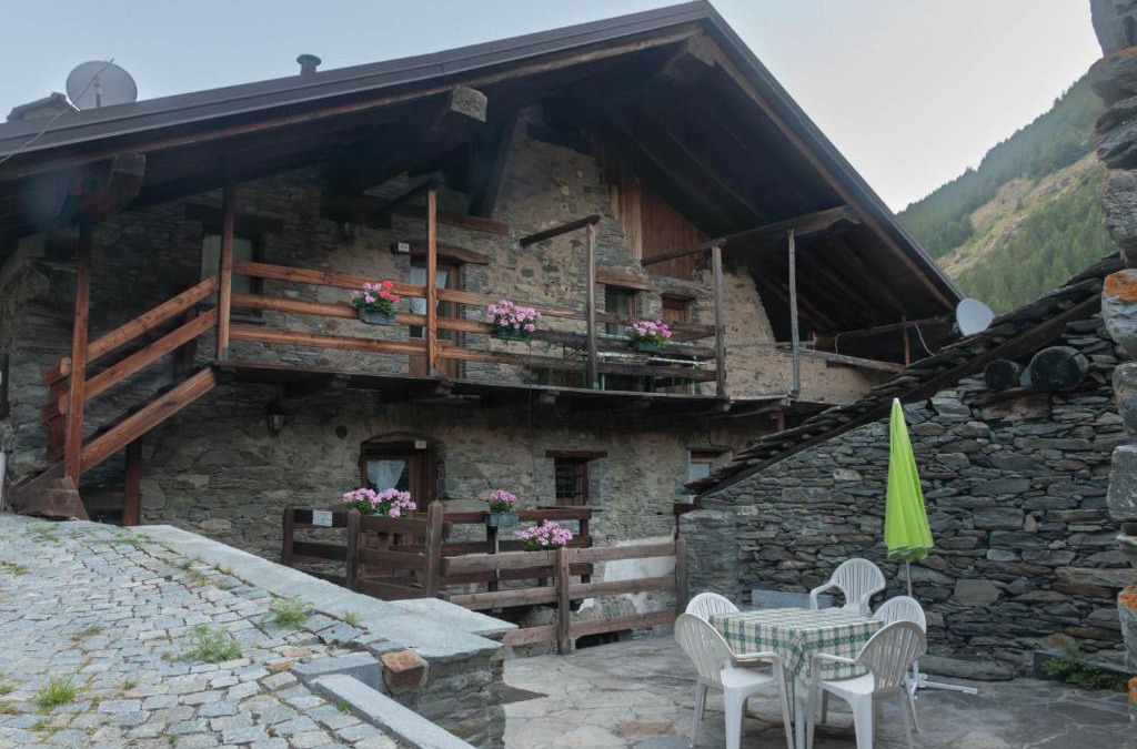 Rhemes-Saint-Georges Apartment | Case Gran Paradiso Villaggio Melignon