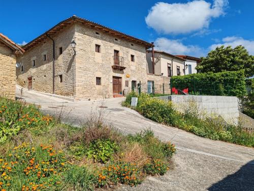 Antezana de la Ribera House | Caserío `The Formicary´
