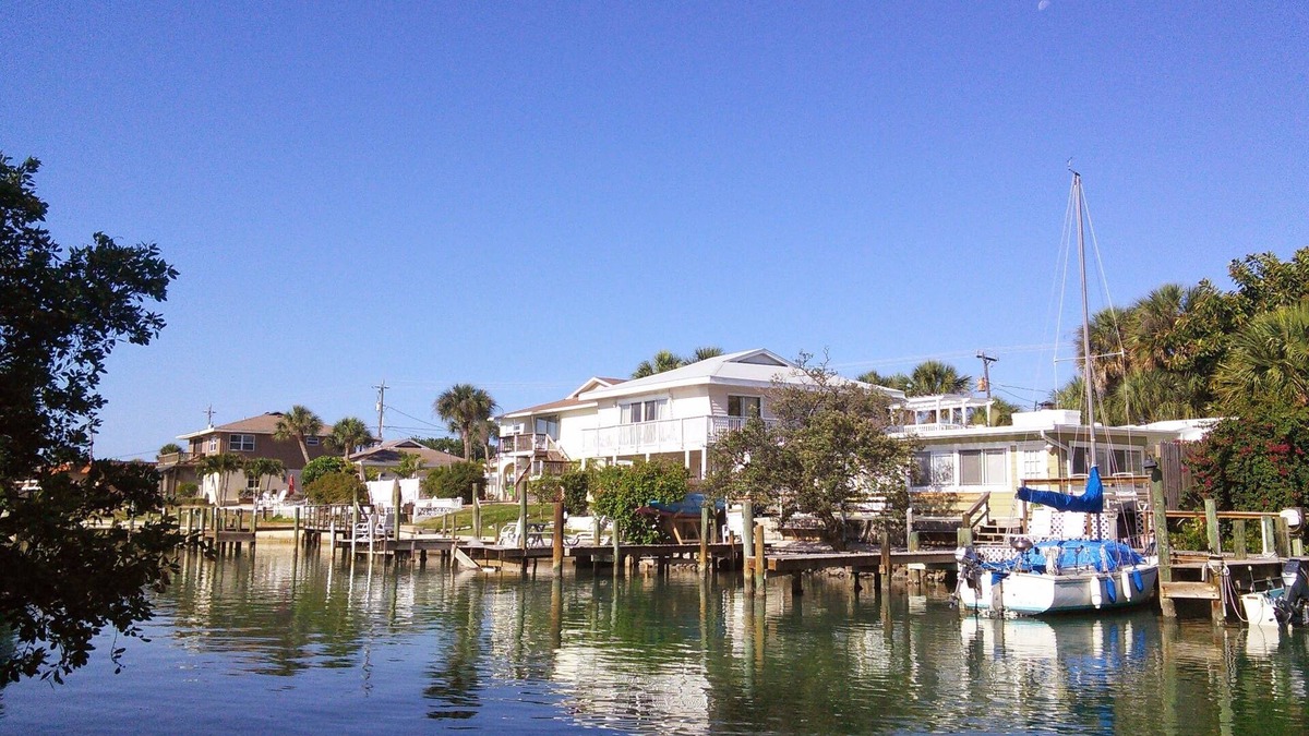 Nokomis Villa | Casey Key 2-Bed Dockside Penthouse with Beach Access