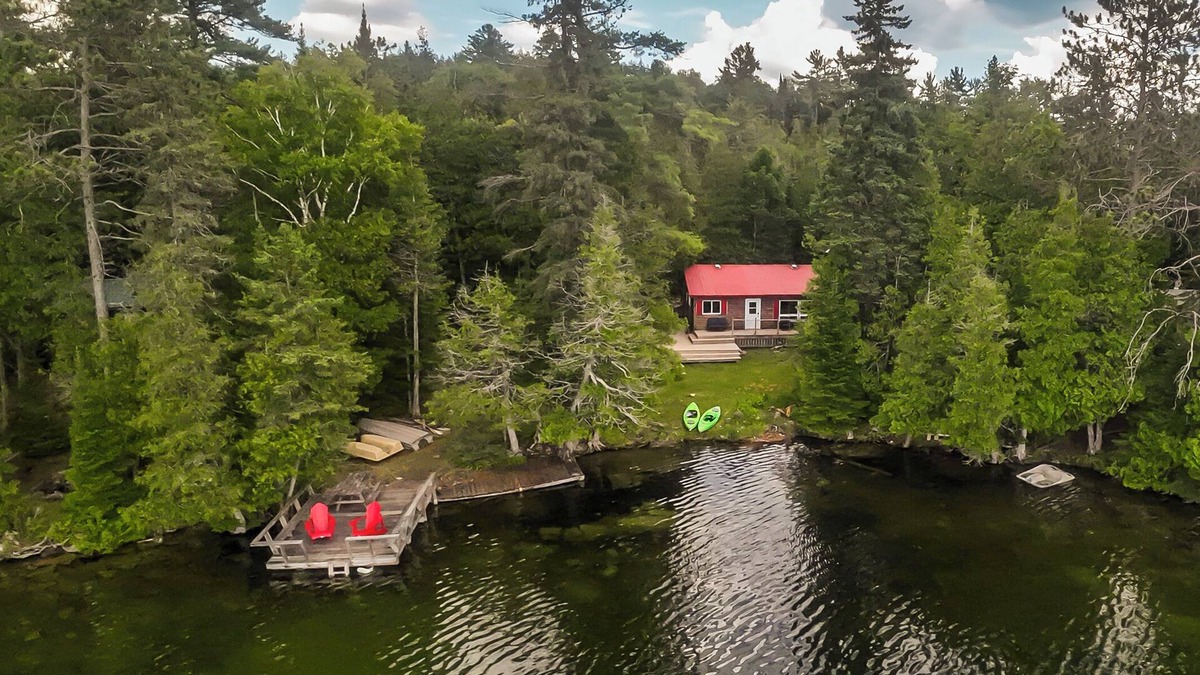 Tudor and Cashel Cottage | Cashel Cove
