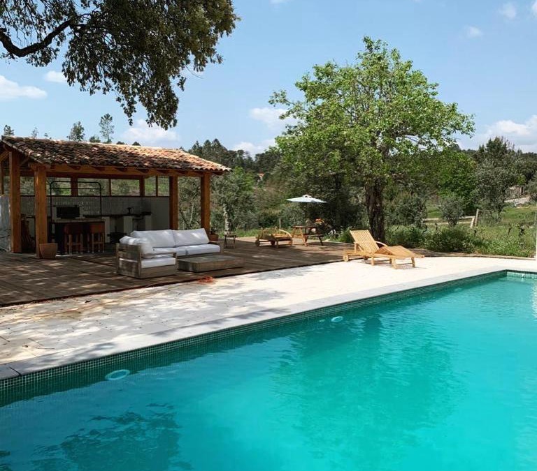 Serta House | Casinha Revira Volta