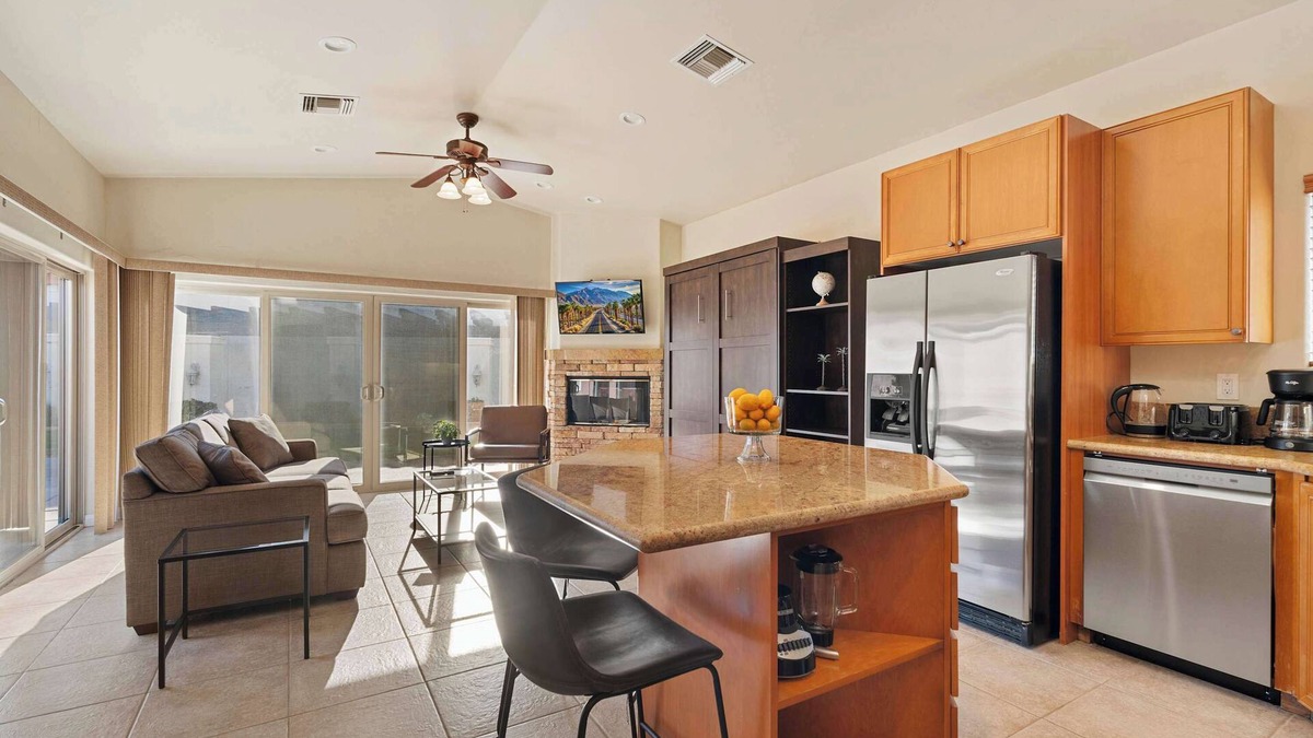 Coachella Apartment | Casita 86115 - Studio with Resort Amenities!