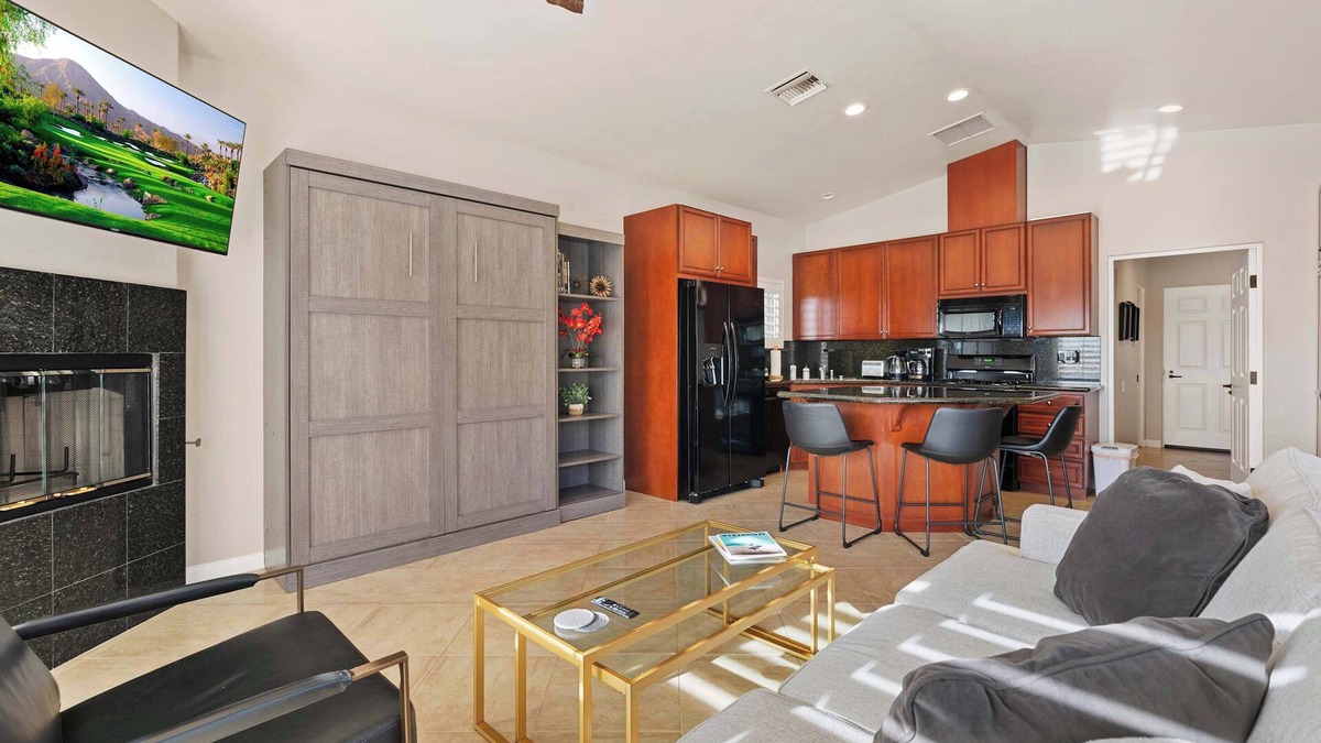 Coachella House | Casita 86177 – Sunny Stay for 4!