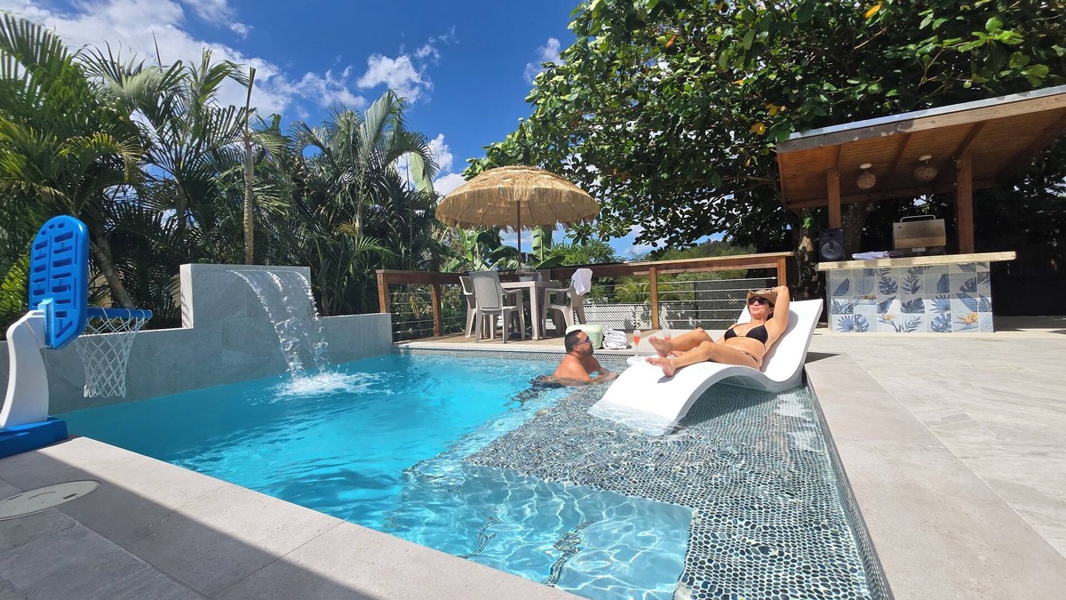 San German Apartment | Casita Almendro: A Cozy Studio with Heated Pool, BBQ and Close to La Parguera!