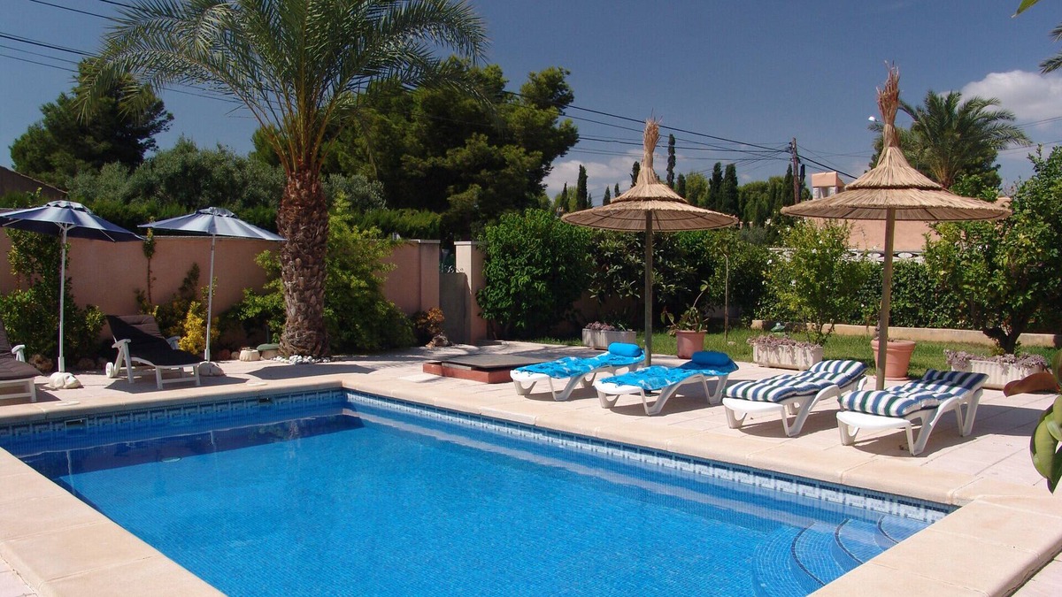 San Vicente del Raspeig House | Casita Caoba - Beautiful guest house.