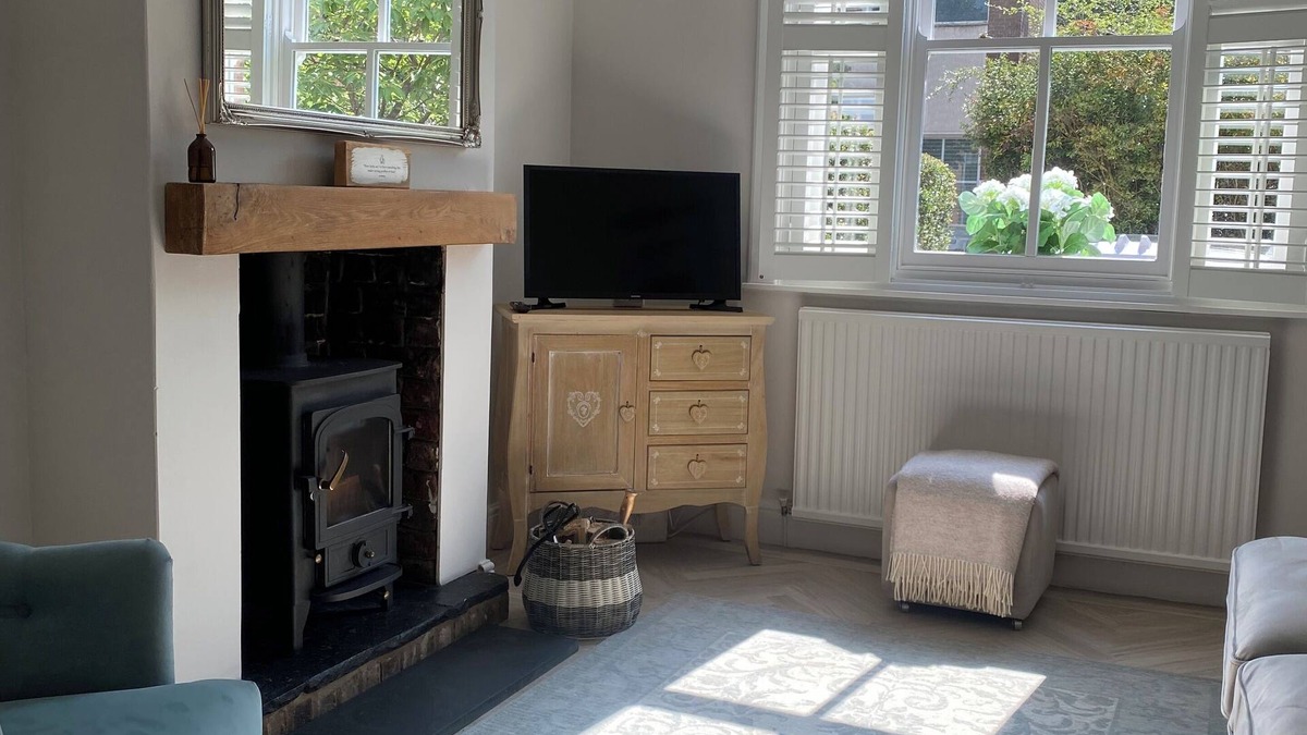 Alderley Edge House | Casita Luxury Stay.nA beautiful refurbished Victorian home in Alderley Edge