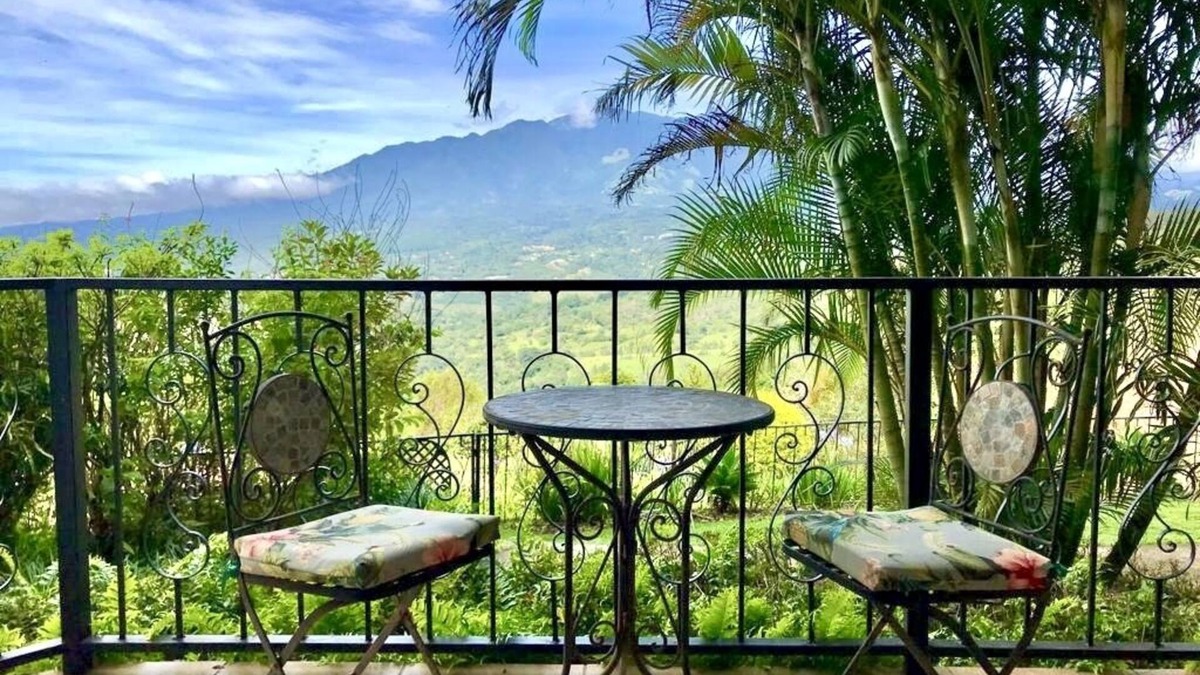 Jaramillo Cottage | Casita with stunning view of Volcano Baru, lush tropical gardens, above Boquete