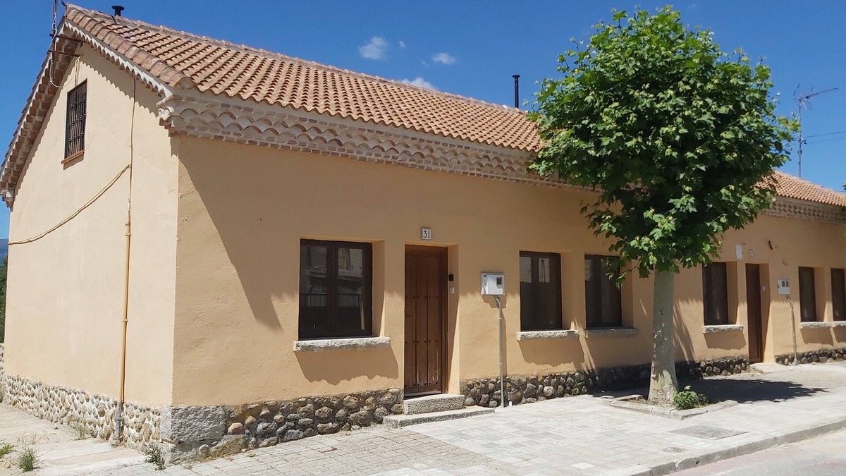 Pinilla del Valle Cottage | CASITAS PINILLA DEL VALLE: Immersion in Nature