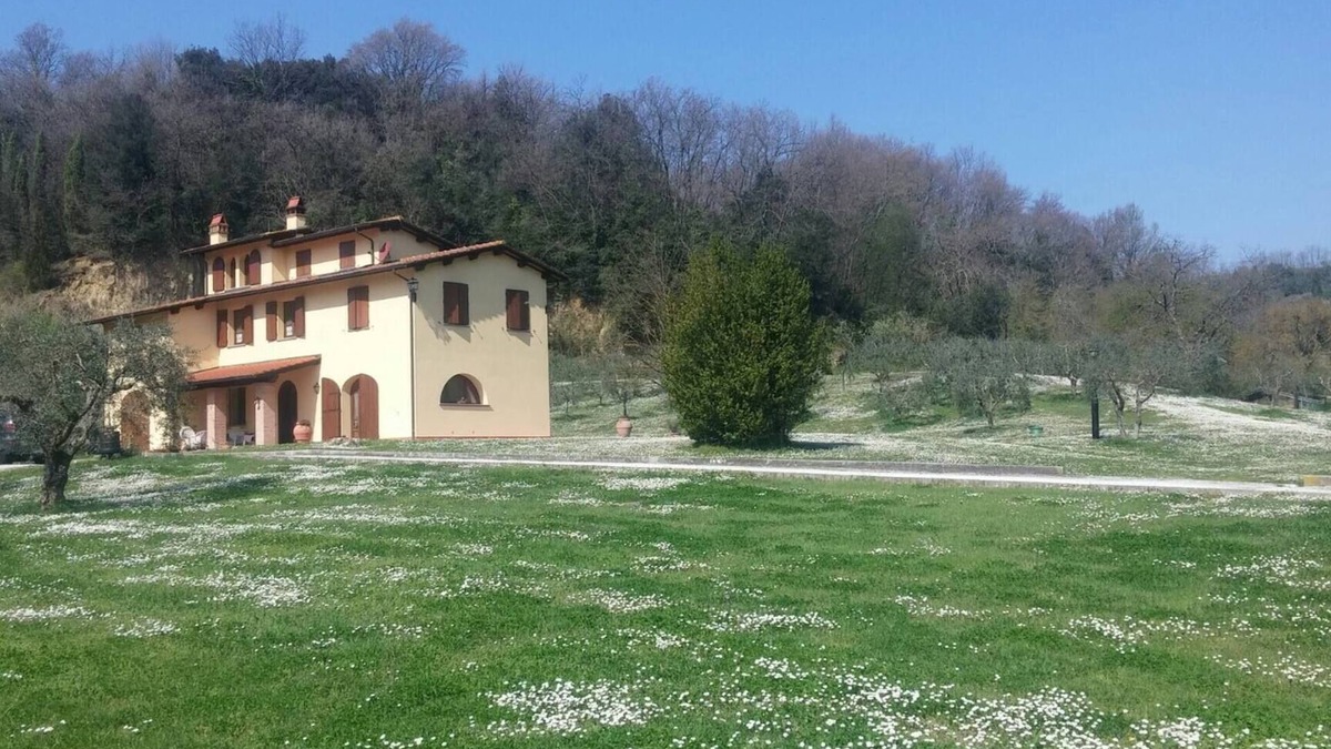 Santa Maria a Monte Apartment | Casolare Di Capilato