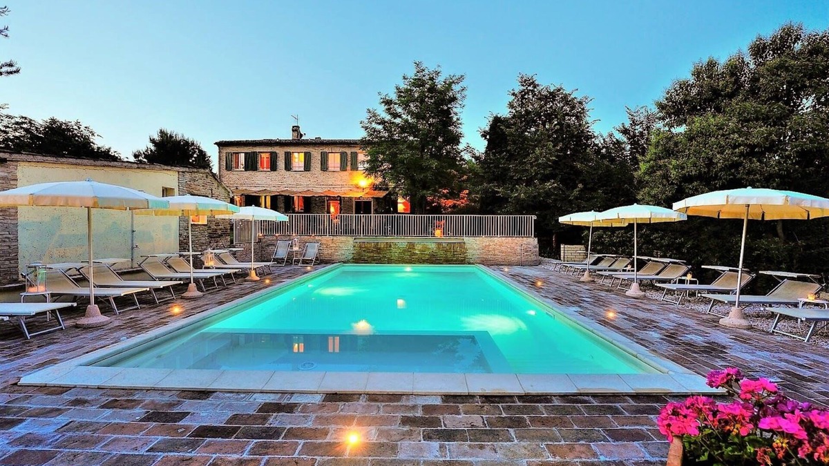 Rupoli Villa | Casolare Tombolina in Colli al Metauro , Marche